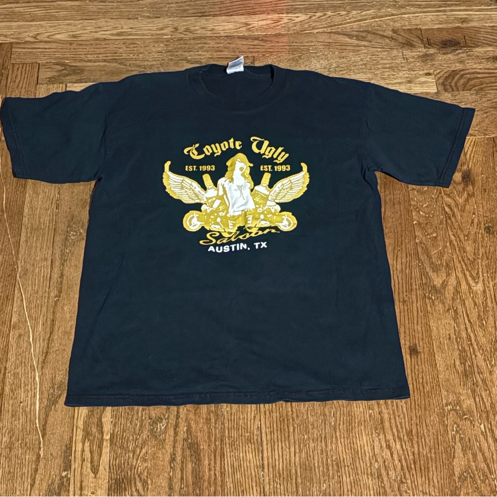 Coyote Ugly Saloon T-Shirt Men’s Large Austin TX Bar Motorcycle Graphic Tee